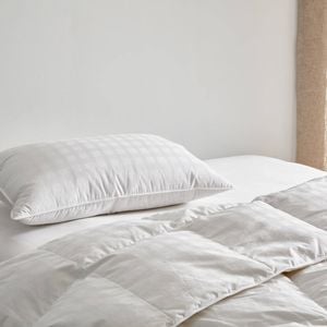 Myhouse Deluxe Down Gold+ Pillow