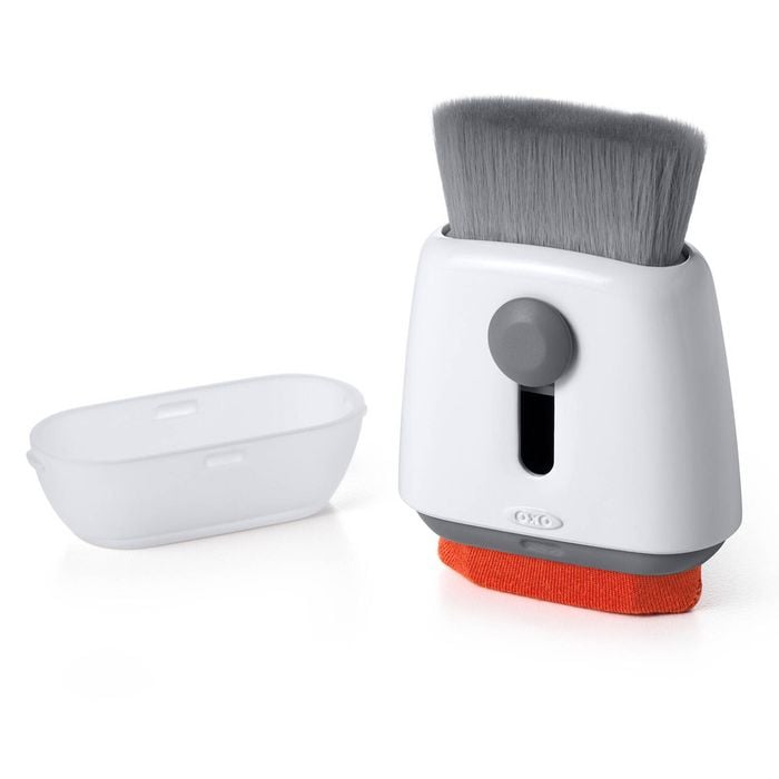 Oxo Good Grips Sweep & Swipe Laptop Cleaner