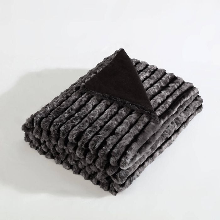 Ardor Cole Faux Fur Throw