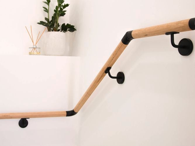 Porta - Gallery - 11.11 Porta Handrail System