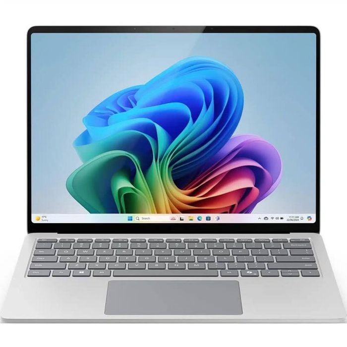Microsoft Surface Laptop 13.8" Snapdragon X Plus/16GB/512GB SSD (Platinum)