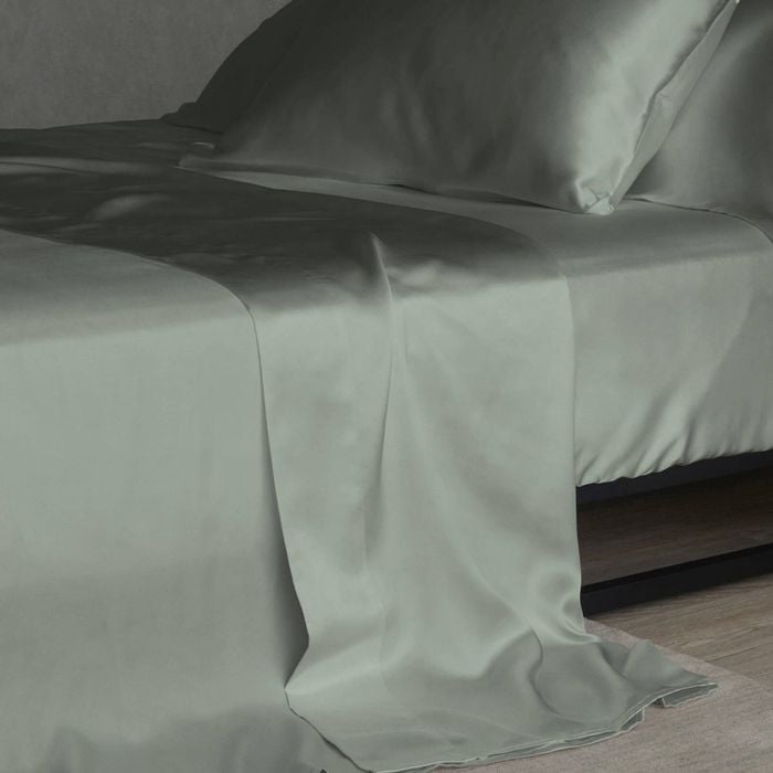 Bedding Co. Flat Sheet 100% Mulberry Silk 20 Momme Sage Green Super King