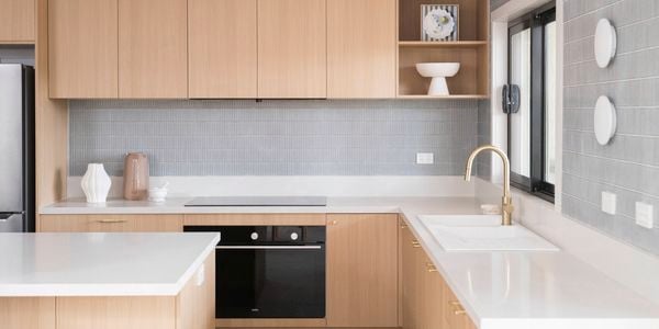 Clean and well maintained kitchen