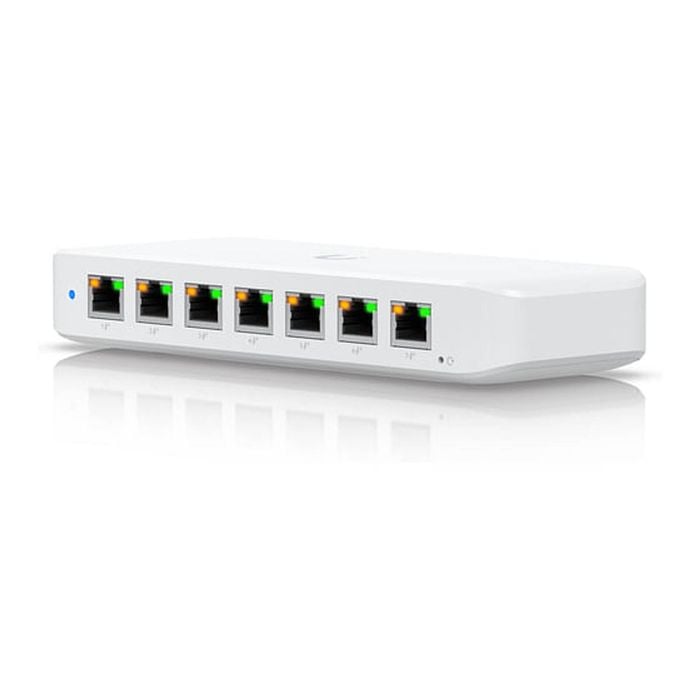 Ubiquiti Ultra 42W Layer 2 8-port GbE PoE Switch [USW-Ultra]