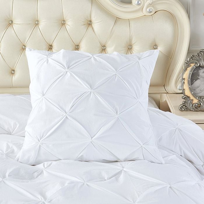 CottonMore 2pcs of Cotton White Diamond Pinch Pleated Euro Cushion Covers 65x65cm