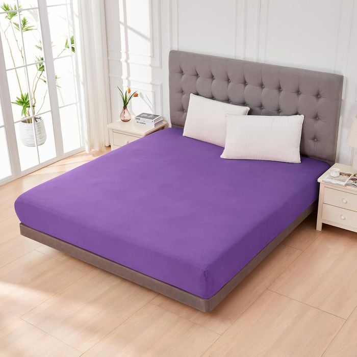LINENOVA Deep Pocket Ultra-Soft Microfibe Fitted Sheet - Single, Purple