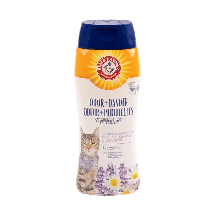 Arm & Hammer 591ml Cat Odor and Dander 2-in-1 Shampoo