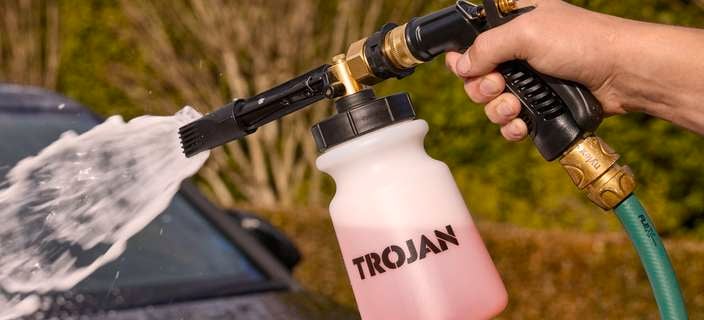 Foaming head from Trojan