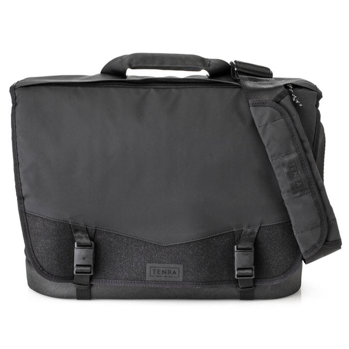 Tenba DNA 16 Slim Messenger Bag Black