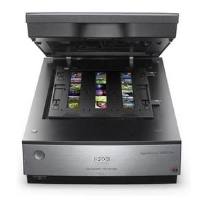 Epson Perfection V850 Flatbed Pro Colour Film And Photo Scanner [b11b224502]