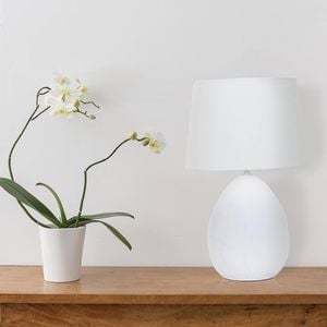 Vencha Bev Table Lamp - White