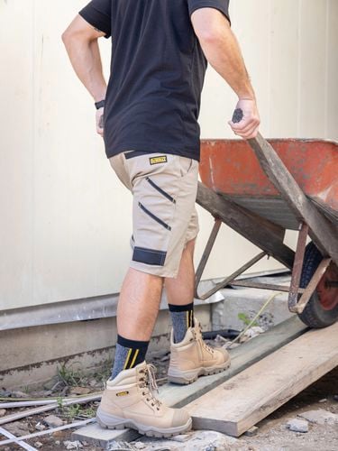 DeWalt Workwear - Graphic - Brand page - Bennington 2
