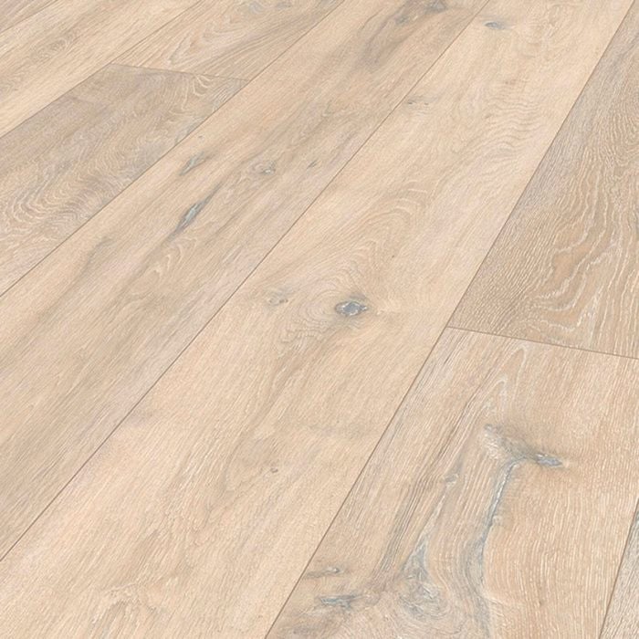 Eurohome 10mm 1.92m² Oak Colorado Long Boards Laminate