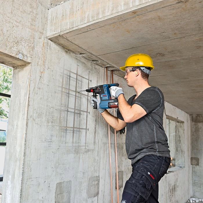 Bosch 18V Professional Rotary Hammer Drill 0611909000 Skin Only Bunnings Australia