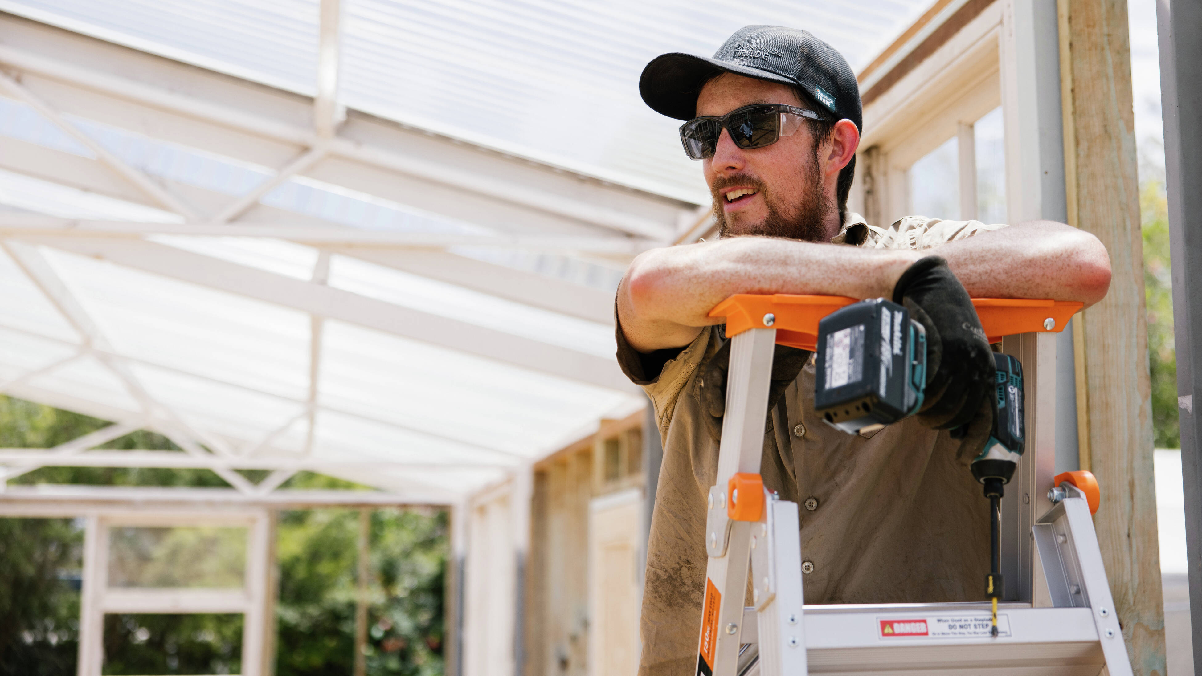 Tread plates on the rungs are super important when it comes to choosing the right ladder for the job.