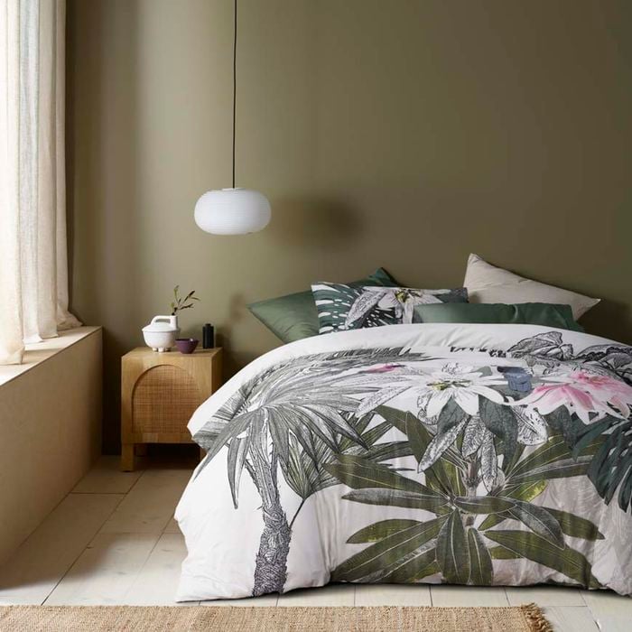 Accessorize Bedroom Collection King Forest Green Curiosity Washed Cotton Printed Quilt Cover Set