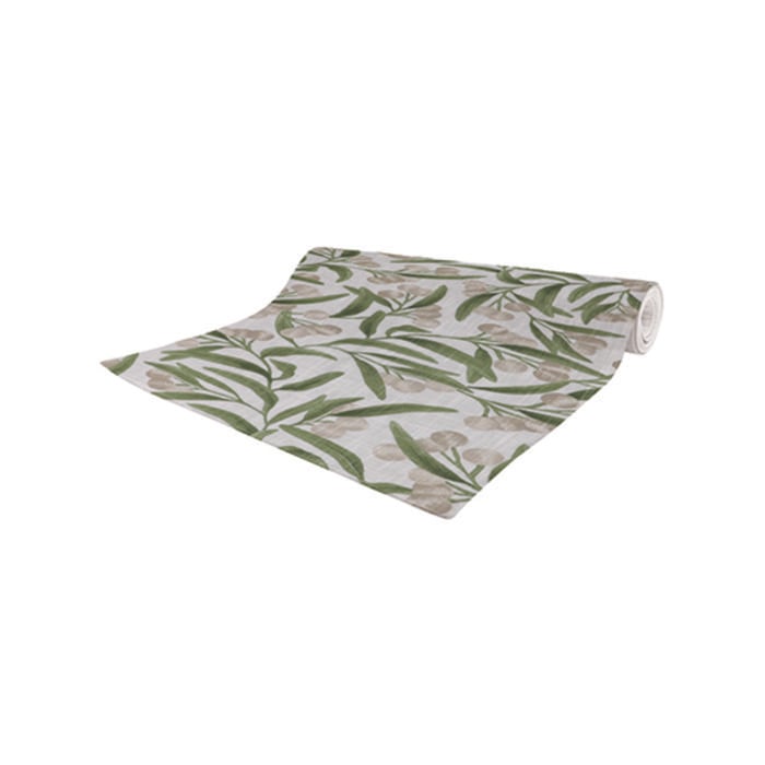 Lilly Pilly Table Runner