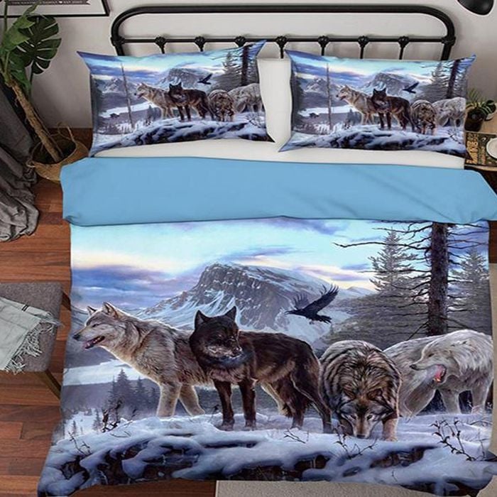 Aurora Wolf Howl 3-Piece Quilted Bedding Set GFTOHD13241 main image 1
