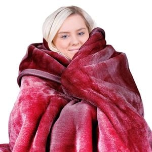 Laura Hill 600-GSM Mink Blanket Gift Boxed Queen Size Double-Sided Soft Plush Bed Faux Throw Rug Red