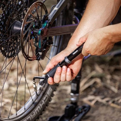 Trojan - Gallery - Brand Page - TJQ72717_Mini Hand Pump_INSITU_3_WEB