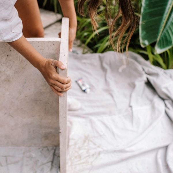 Joining terrazzo tiles