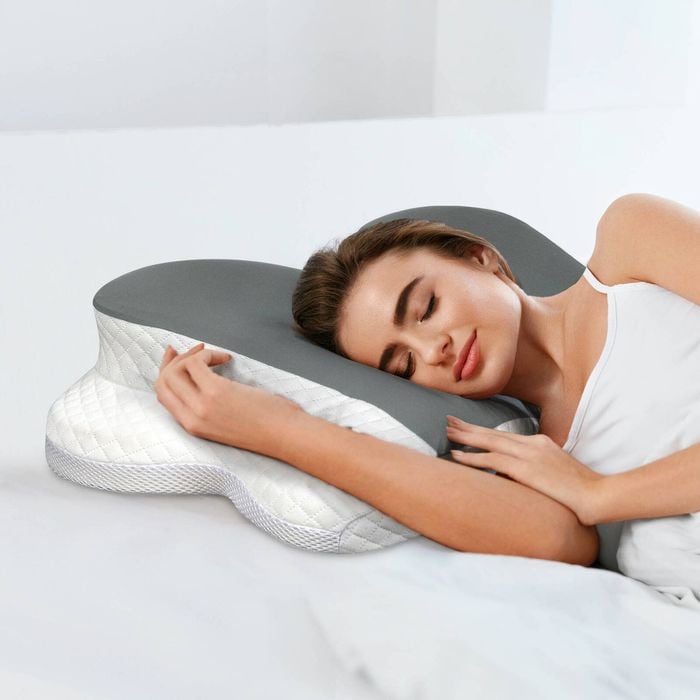 Dreamz Ergonomic Memory Foam Pillow