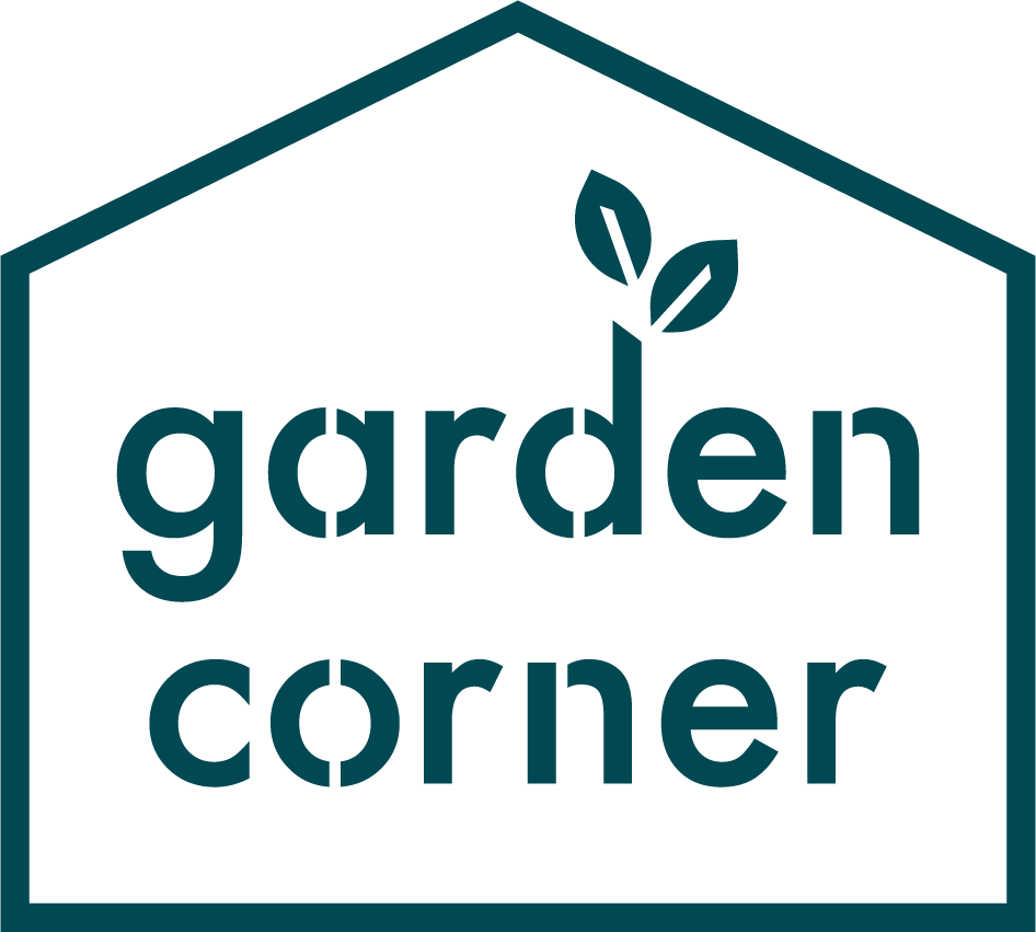 green garden corner logo