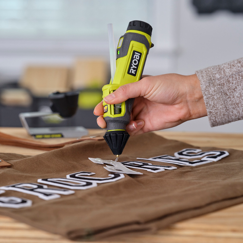 Ryobi USB Lithium Glue Pen Kit - Bunnings Australia