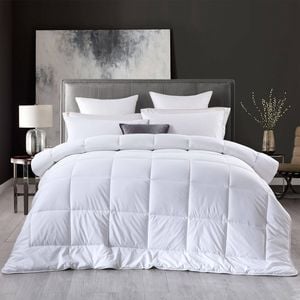Royal Comfort Deluxe Eco-Silk Touch Quilt 100% Microfibre White Double