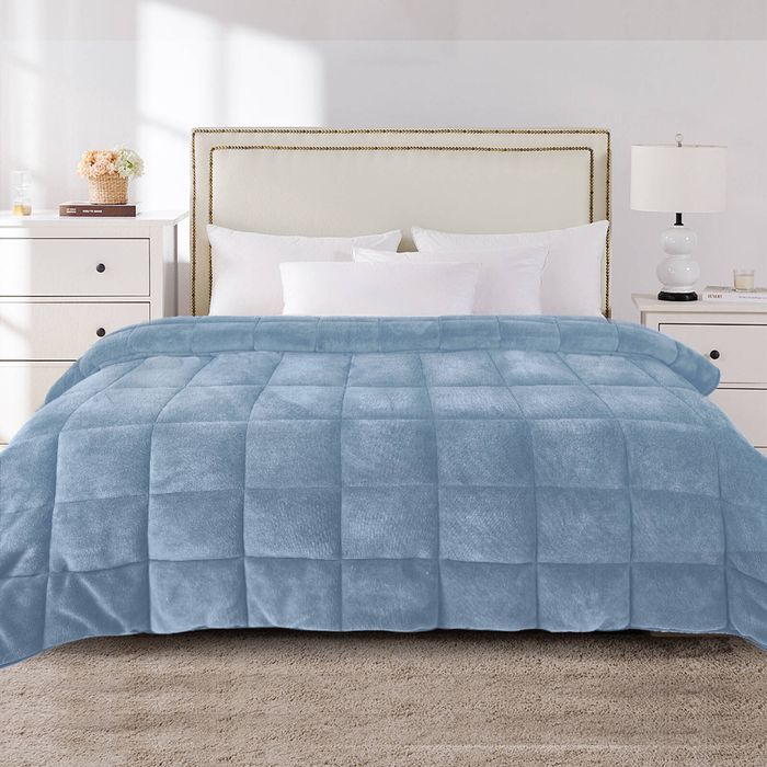 DreamZ King Quilt All Season Warmth Soft Blue King Doona Bed Essential