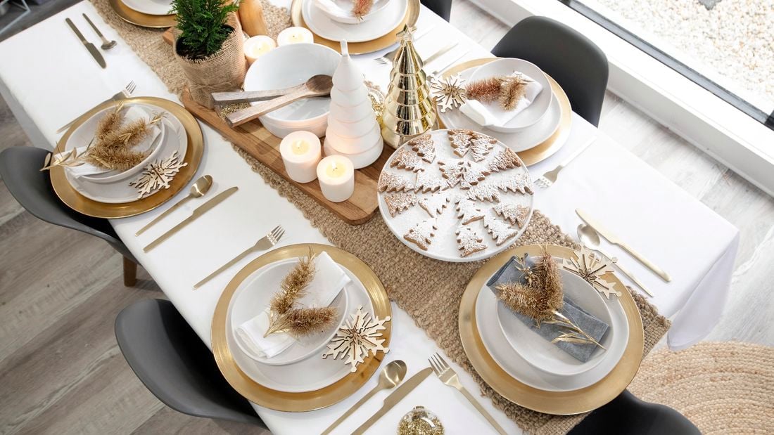 How To Set Up A Christmas Table Bunnings Australia