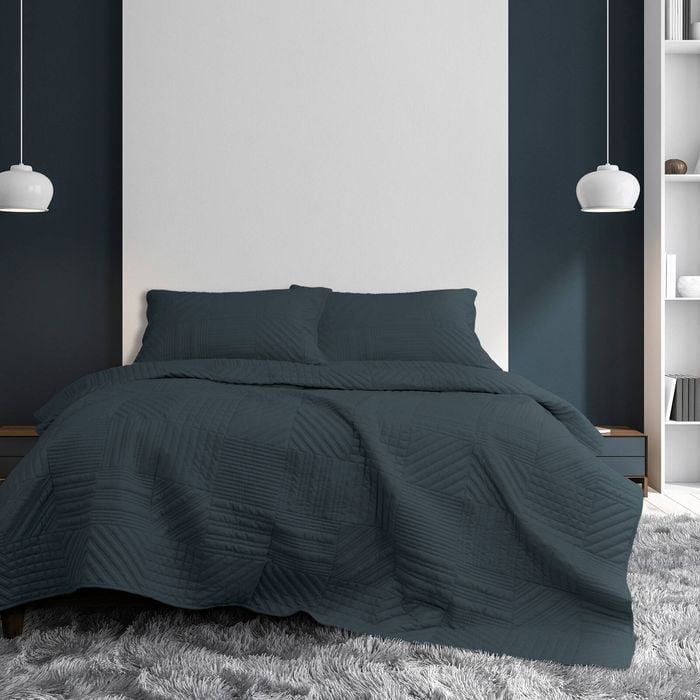 Ardor Boudoir Queen/King Bed Coverlet Set Finley Quilted Navy