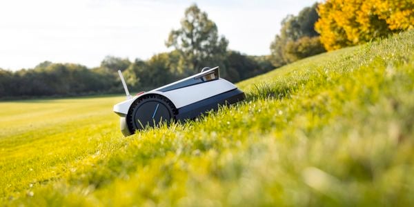 A brand new intelligent and innovative robotic lawn mower that includes wire-free boundary setting