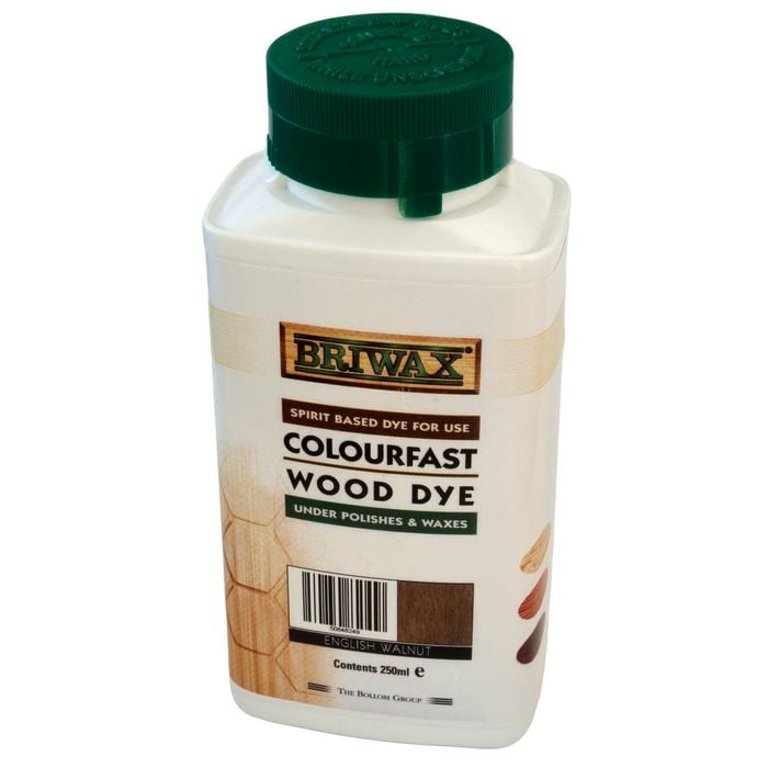 Briwax 250ml Spirit Based English Walnut Timber Dye