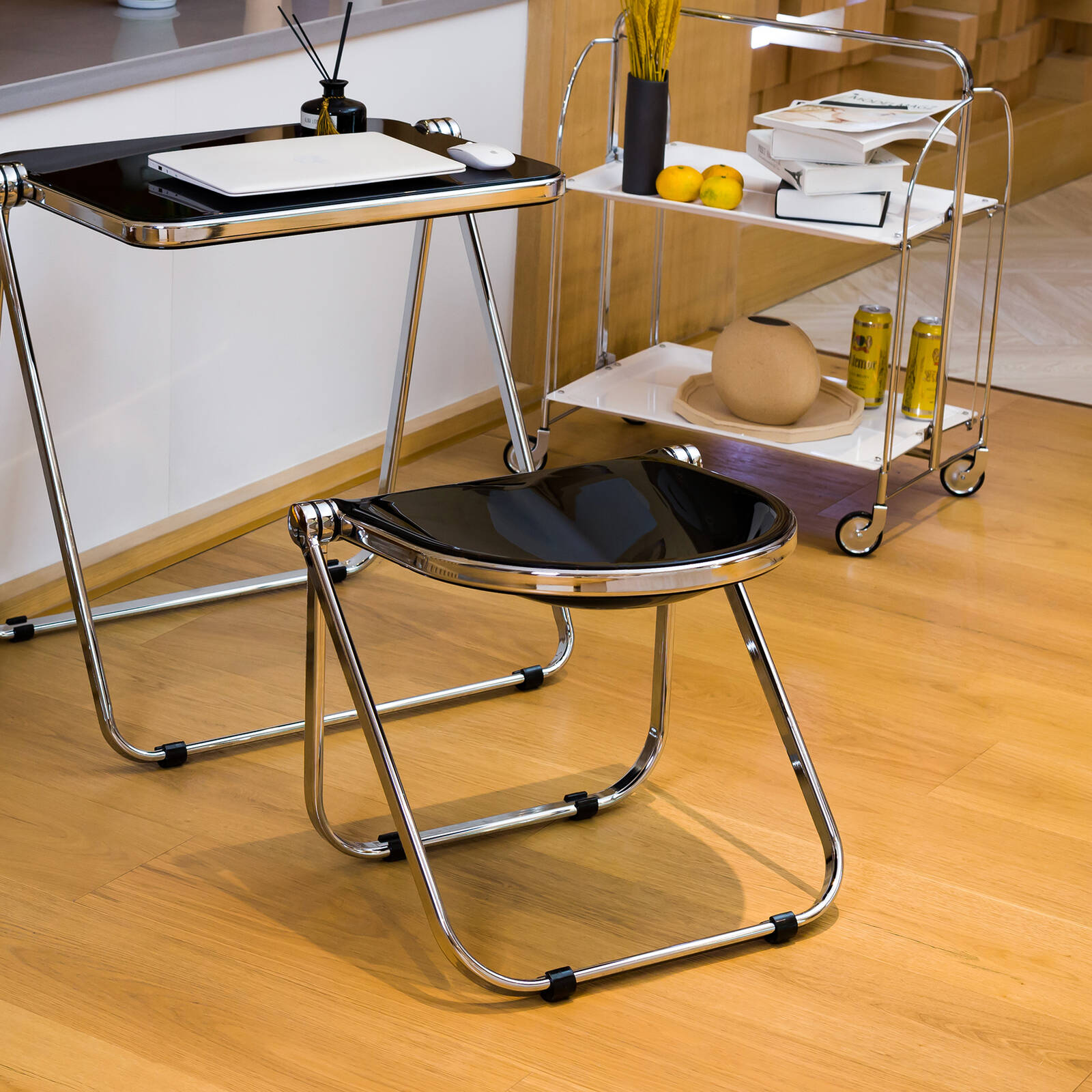 Fold up stool bunnings hotsell