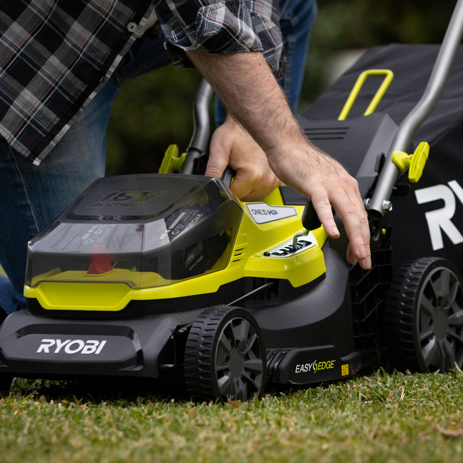 18v One+ Ryobi Cordless Lawn Mower Review Ryobi ONE+ 18V HP 37cm