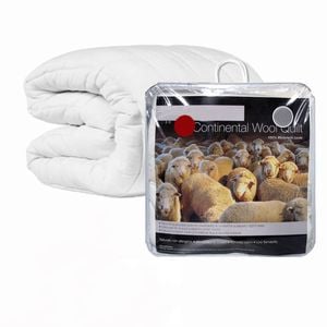Hotel Living 500 Gram Filling Cotton Cover Continental Wool Quilt Single