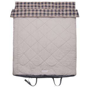 Wildtrak Pallinup 220x152cm Queen Comfort Sleeping Bag Thermal Camping Sleeper
