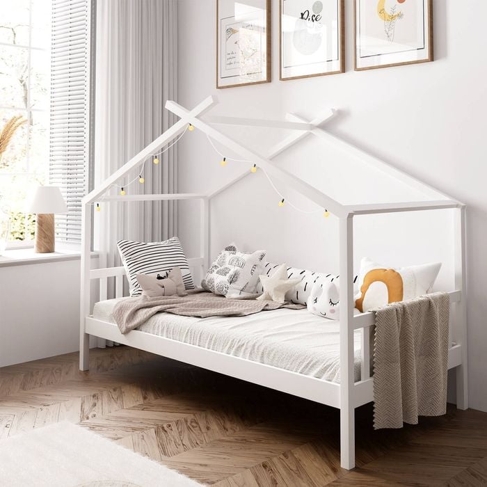 Oikiture Kids House Bed (White)