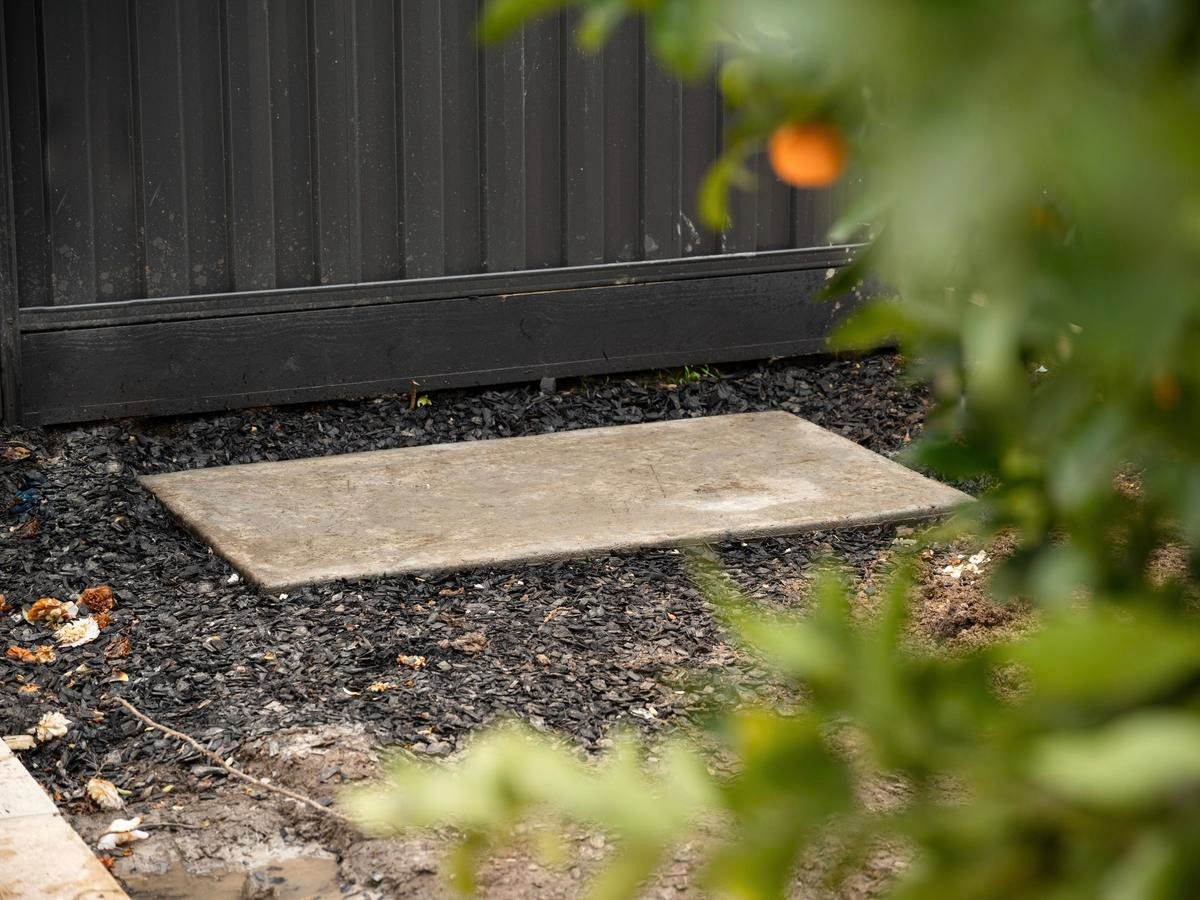 How To Pour A Small Concrete Slab Bunnings Australia