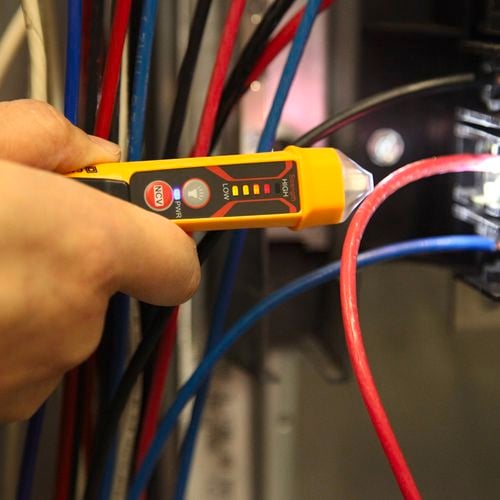 Klein Tools Voltage Tester