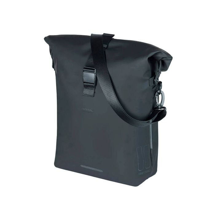 Basil Soho Bicycle Shoulder Bag Mik Studs/Side 17L Night Black Black