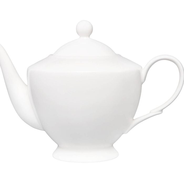 Maxwell & Williams Basics Porcelain Classic Teapot W/ Infuser 1l White