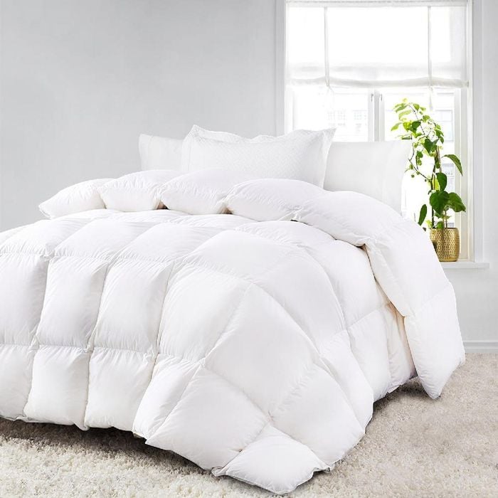 Luxor King Single White Australian Made 800GSM Quality Ultra-Warm Winter Weight Quilt