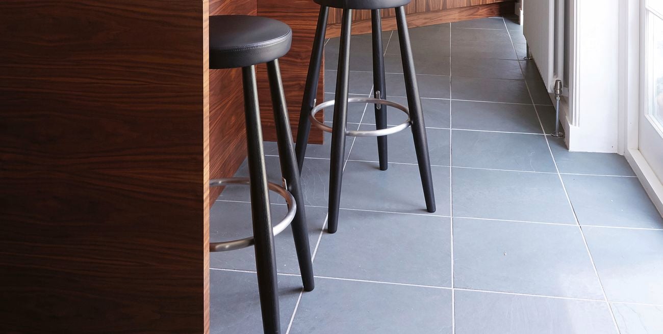 Tiles - Wooden cabinets - Kitchen & Dining - Wide