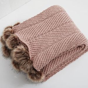 CottonMore Soft Acrylic Knitted Blanket Feather PomPom Throw Rug 130x160cm - Pink