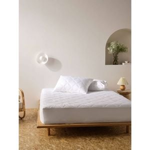 Linen House King Single Bamboo Bed Mattress Protector - White