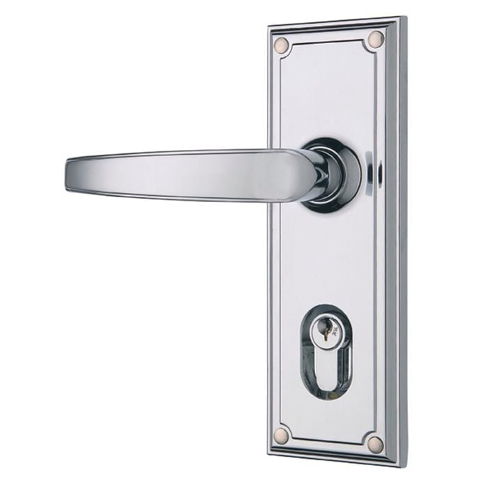 Gainsborough Bright Chrome Traditional Keyed Trilock Leverset