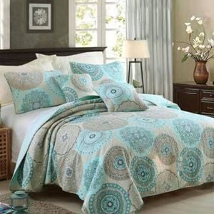 Bloomington 100% Cotton Lightly Quilted Coverlet Set Suzani Queen