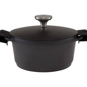 Maxwell And Williams Cast Lite Non Stick Casserole Black 20cm 2.4L Gift Boxed